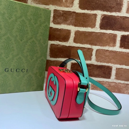 First bag ru GUCCI Interlocking G mini bag 0808